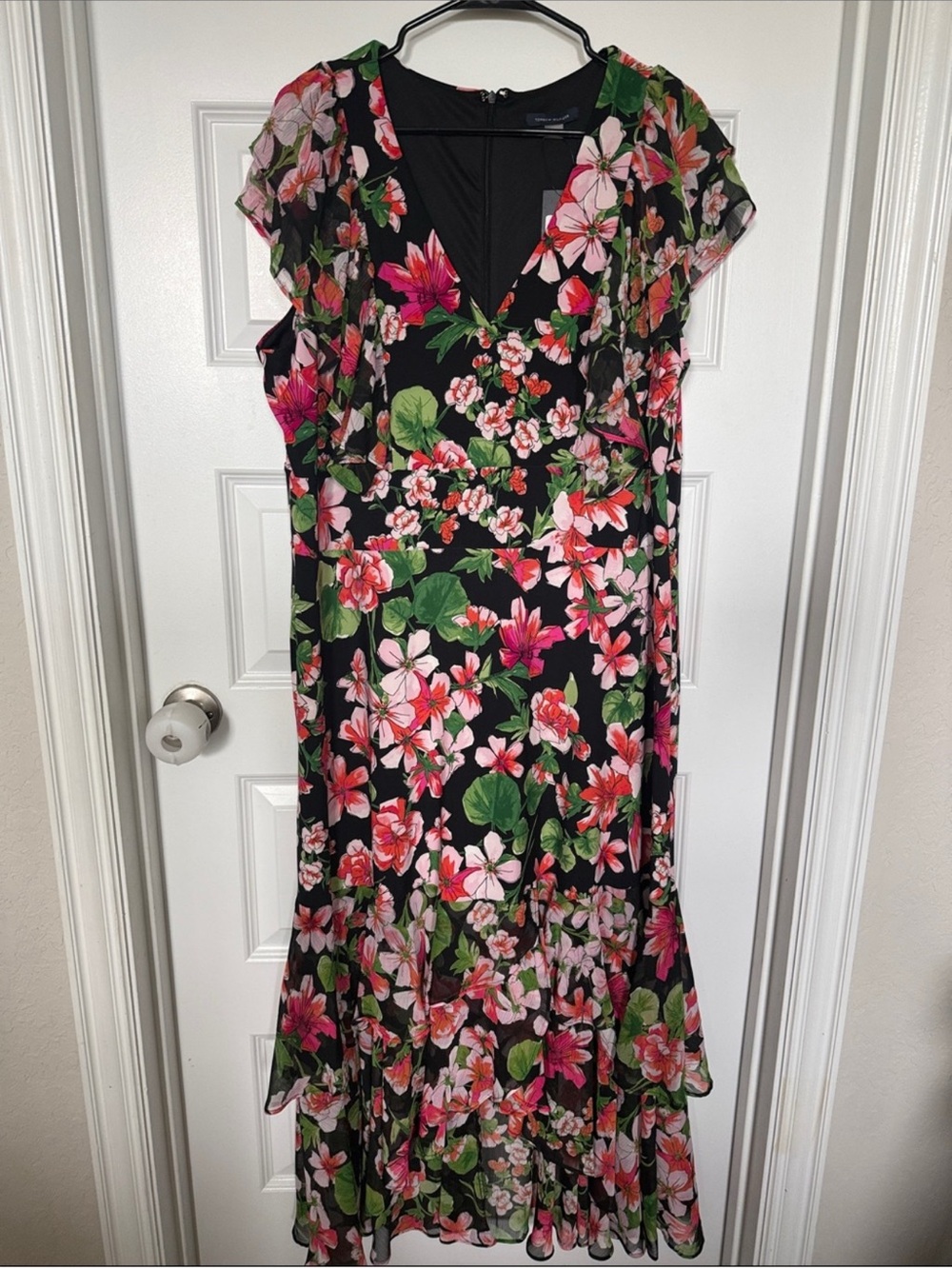 Tommy Hilfiger Black Floral Ruffle High-Low Maxi Dress - Picture 2 of 9